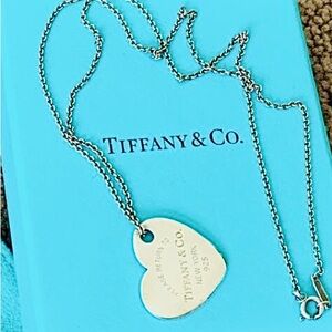 Tiffany & Co. Auth Return to Tiffany LRG Heart Tag Necklace w/box ✨ 18” EUC✨